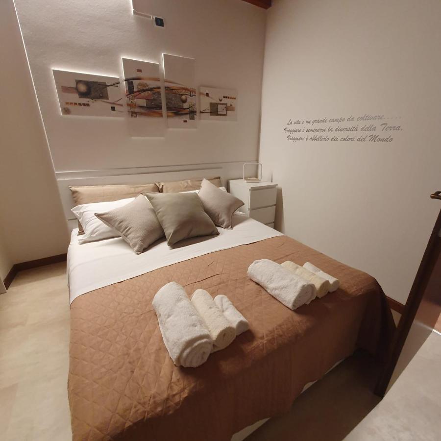 Gesuitirooms Sona Bagian luar foto